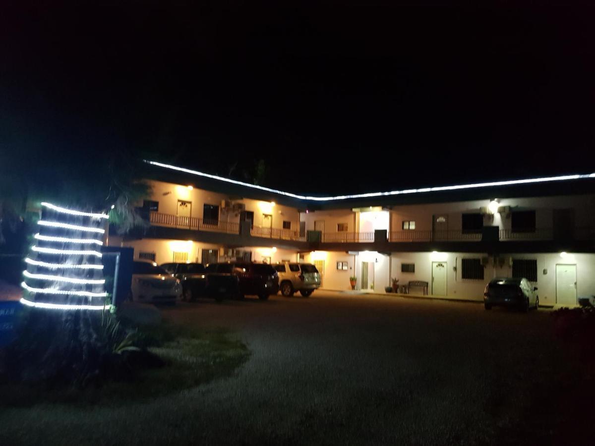 Lee'S Comfort House Chalan Kanoa المظهر الخارجي الصورة